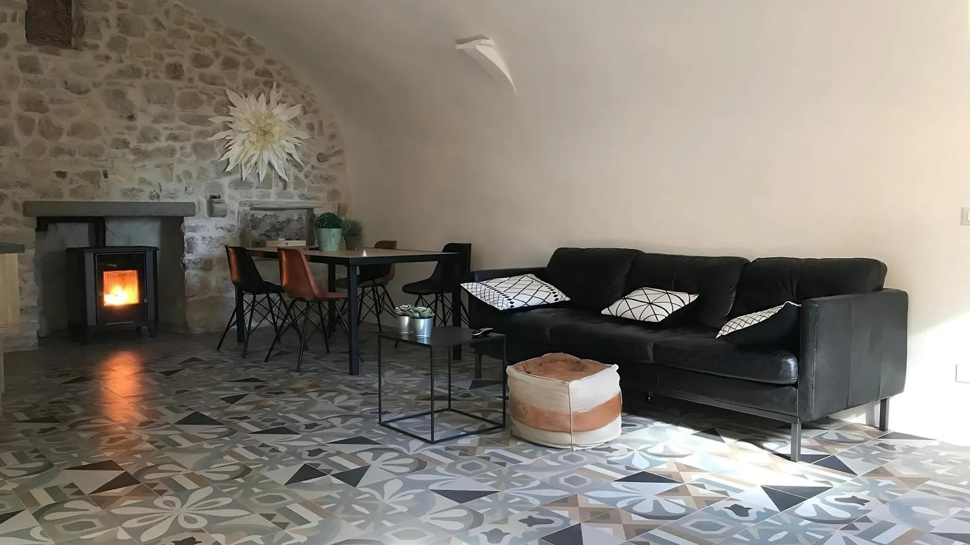 Bilocale Vista Mare Nel Borgo Di Campiglia Marittima Apartment