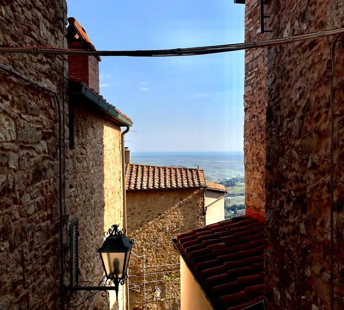 Bilocale Vista Mare Nel Borgo Di Campiglia Marittima Apartment