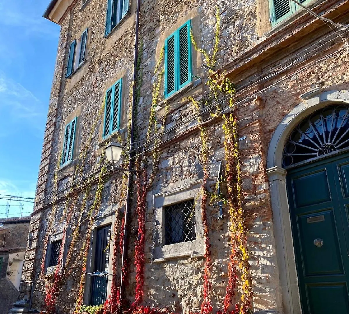 Bilocale Vista Mare Nel Borgo Di Campiglia Marittima Apartment