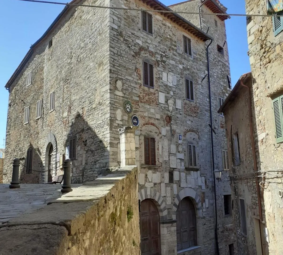 Bilocale Vista Mare Nel Borgo Di Campiglia Marittima Apartment